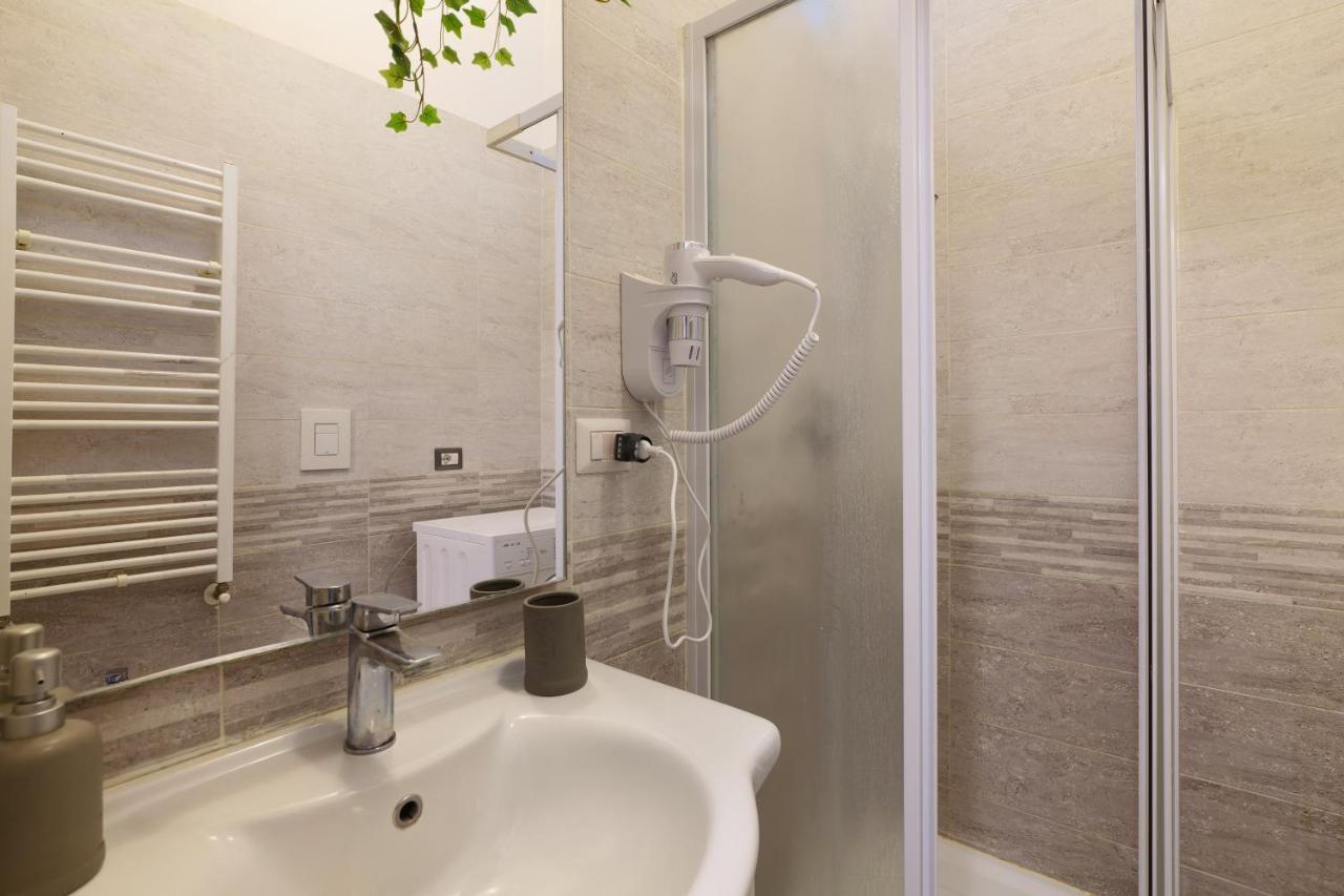 Primopiano - Edolo 7 Apartment Milan Luaran gambar